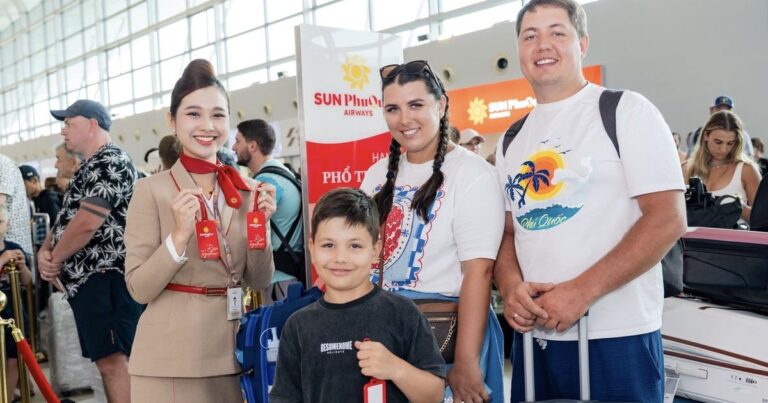 Du khách có thêm lựa chọn hãng bay mới từ Phú Quốc đến Nha Trang và Đà Nẵng