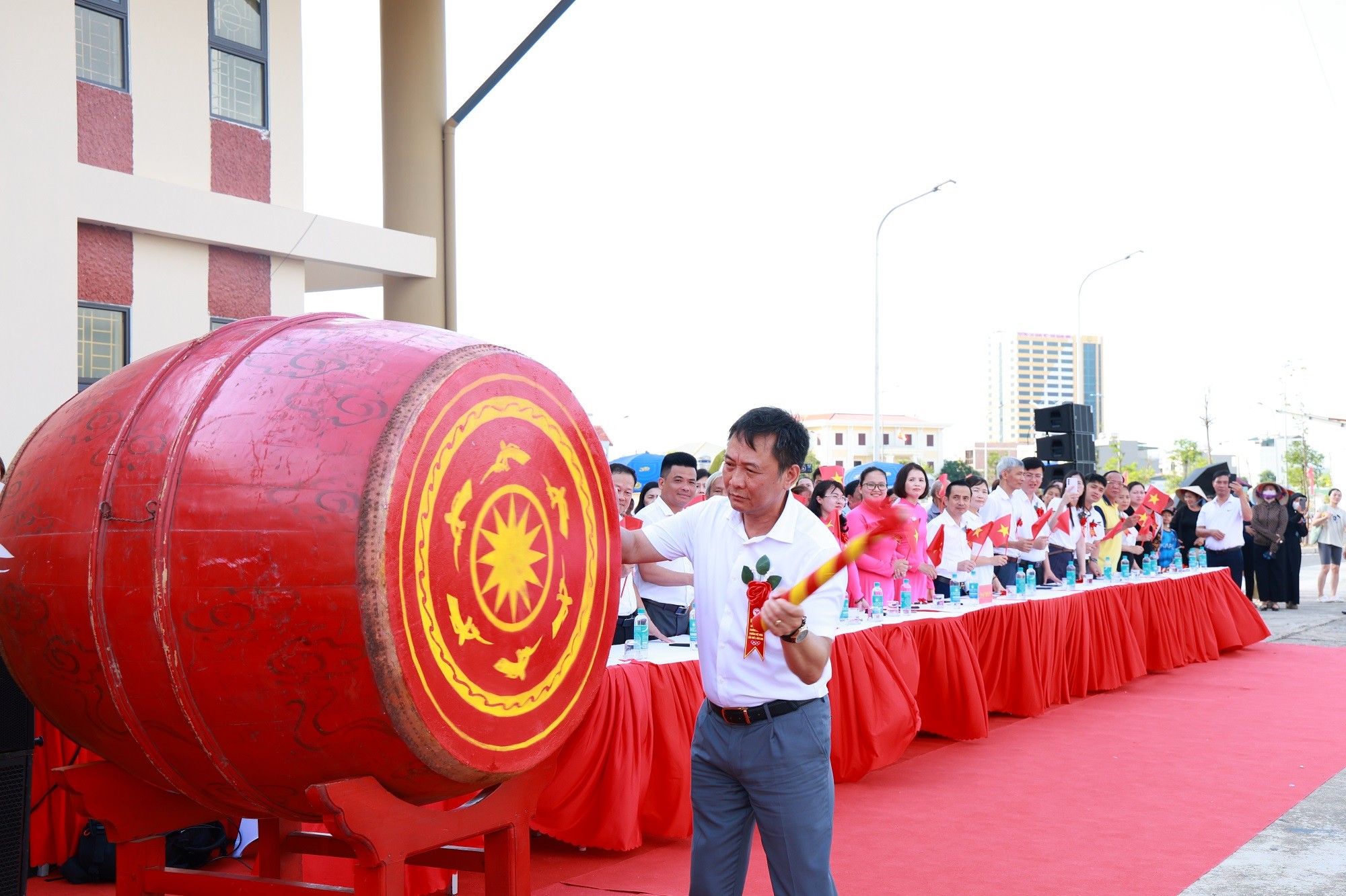 giong-trong-khai-hoi-1779811188.jpg