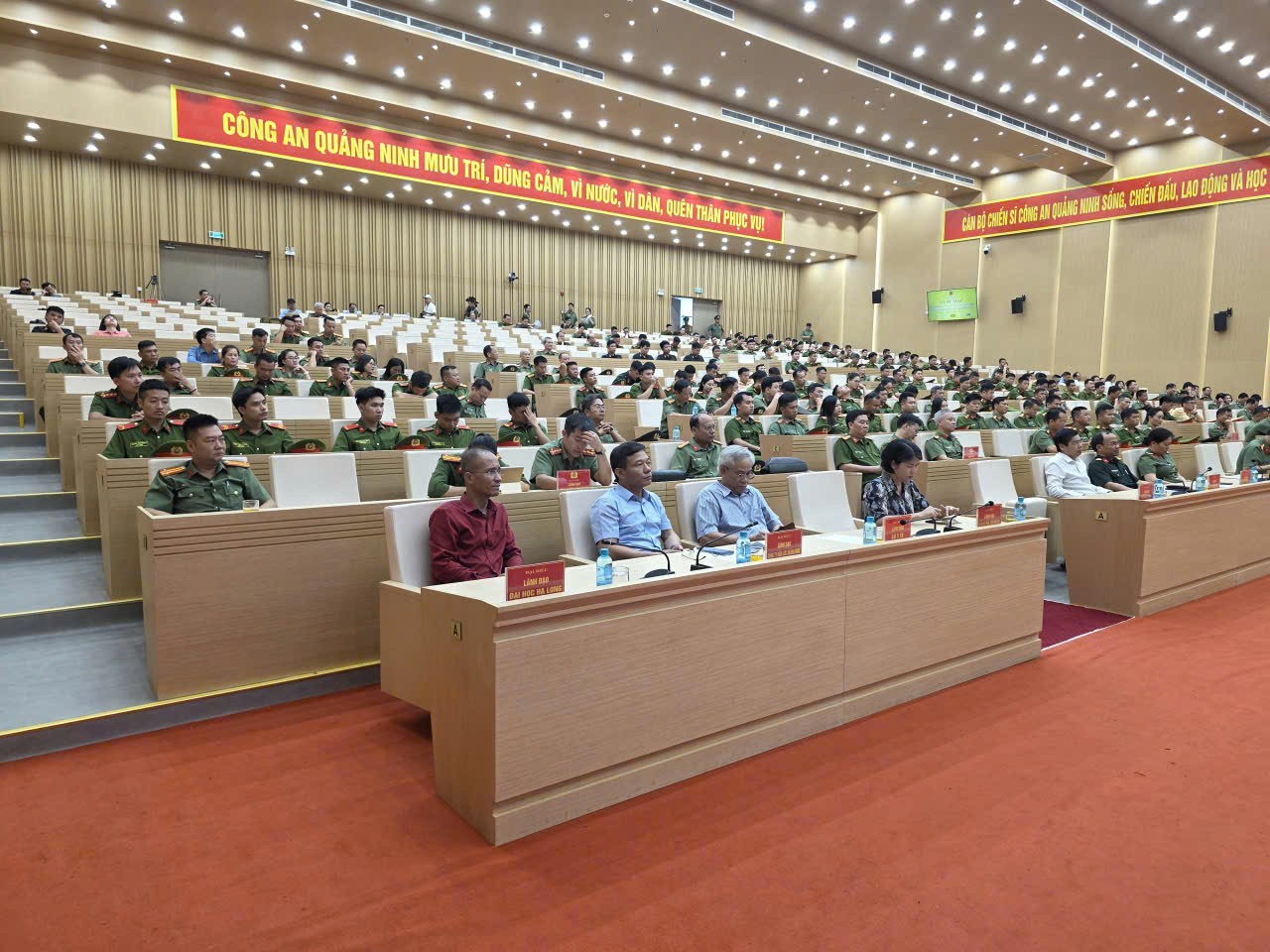 quang-canh-1779981951.jpg