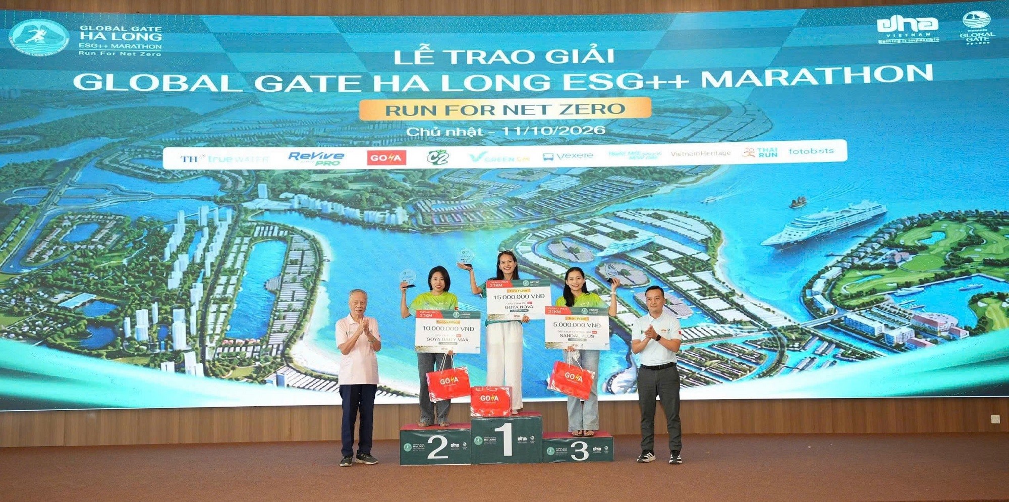 trao-giai-chung-cuoc-nu2-1791733614.jpg